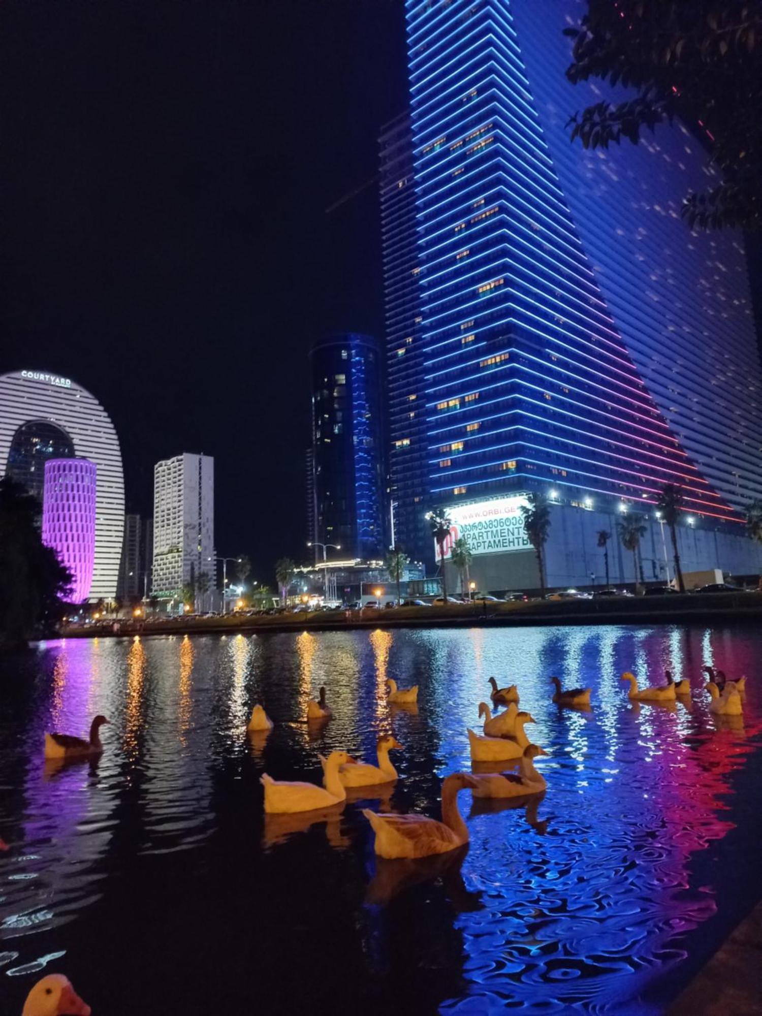 Orbi City Apartments Μπατούμι Εξωτερικό φωτογραφία